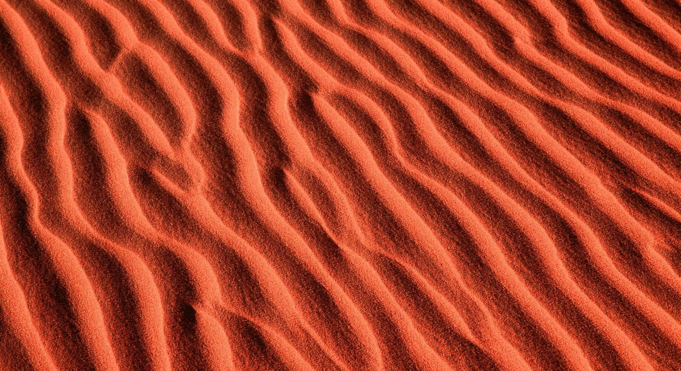 Red earth signaling the connection between mob and country